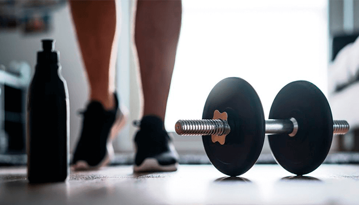 Как организовать домашние тренировки без спортзала: инвентарь и пространство